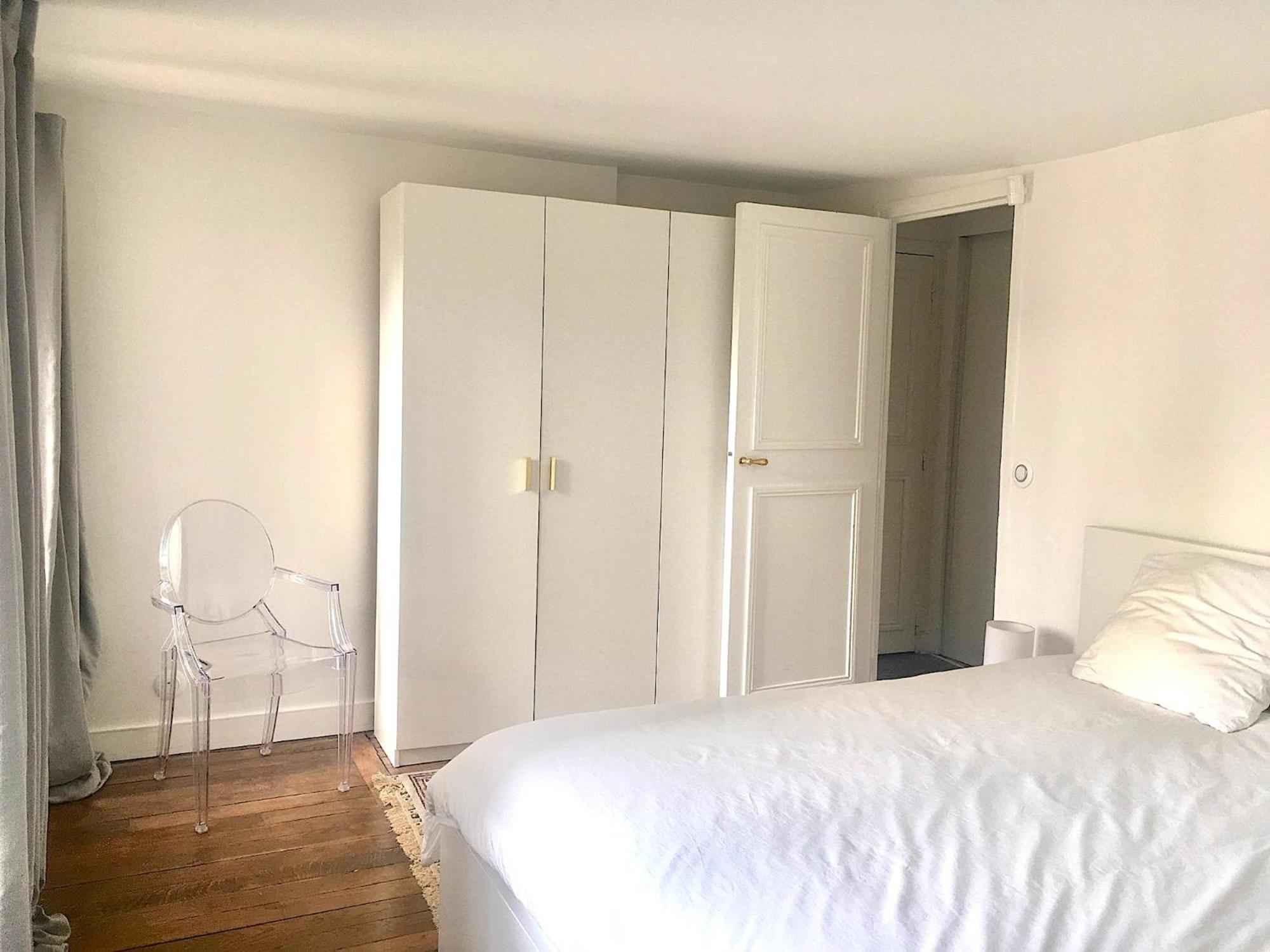 Colombier Apartment Paris